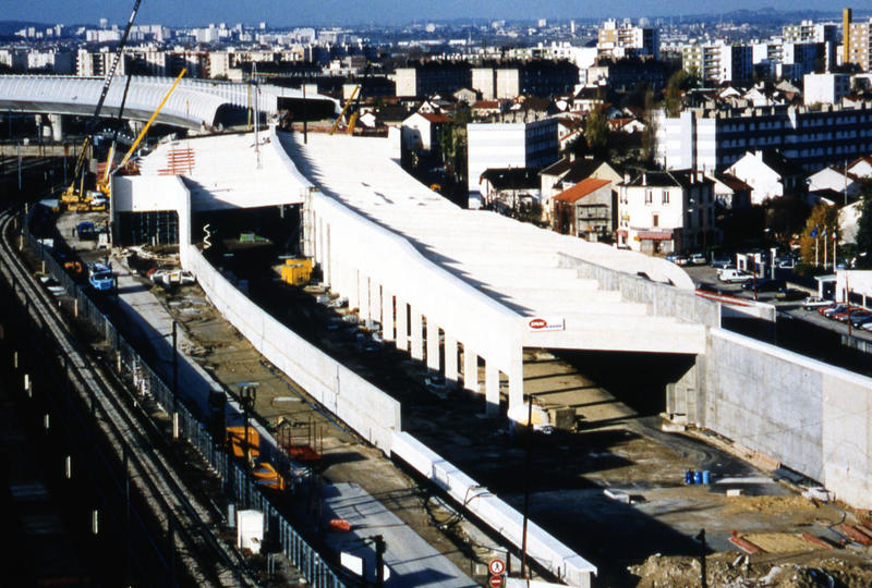 momapix_140839_pos_0