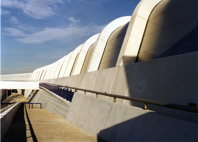 momapix_140875_pos_9