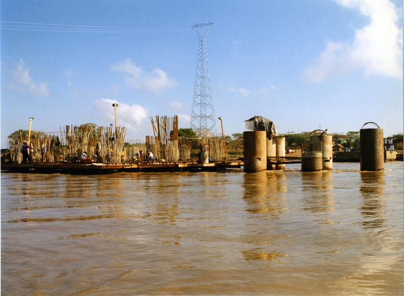 momapix_141044_pos_12