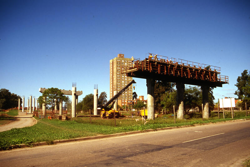 momapix_141081_pos_24