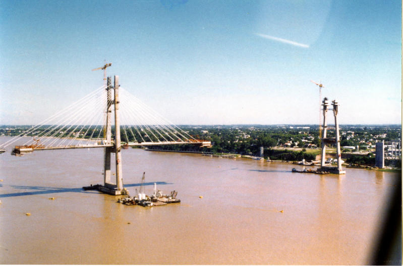 momapix_141137_pos_36