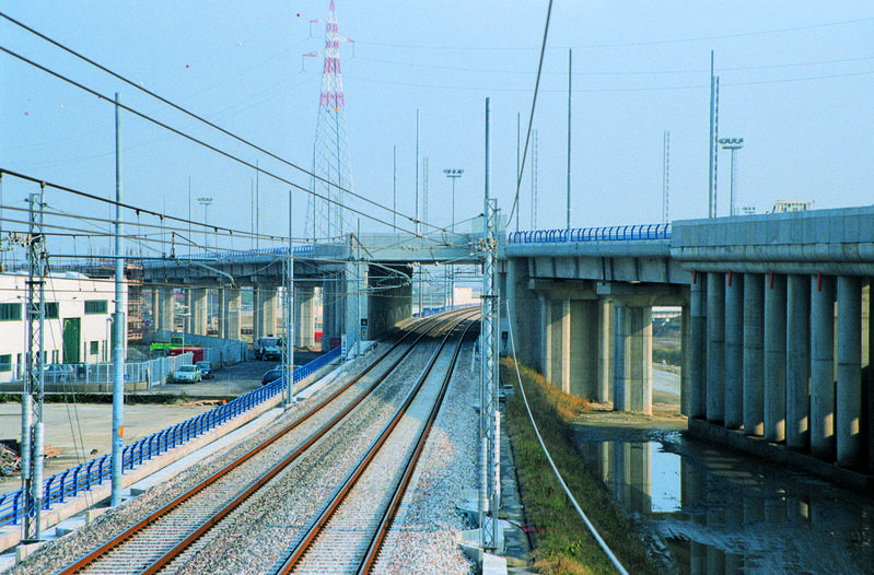 momapix_142128_pos_5