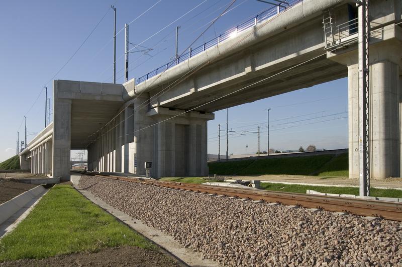 momapix_145441_pos_1