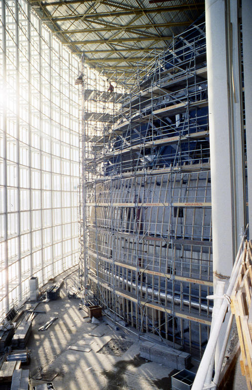 momapix_147564_pos_8