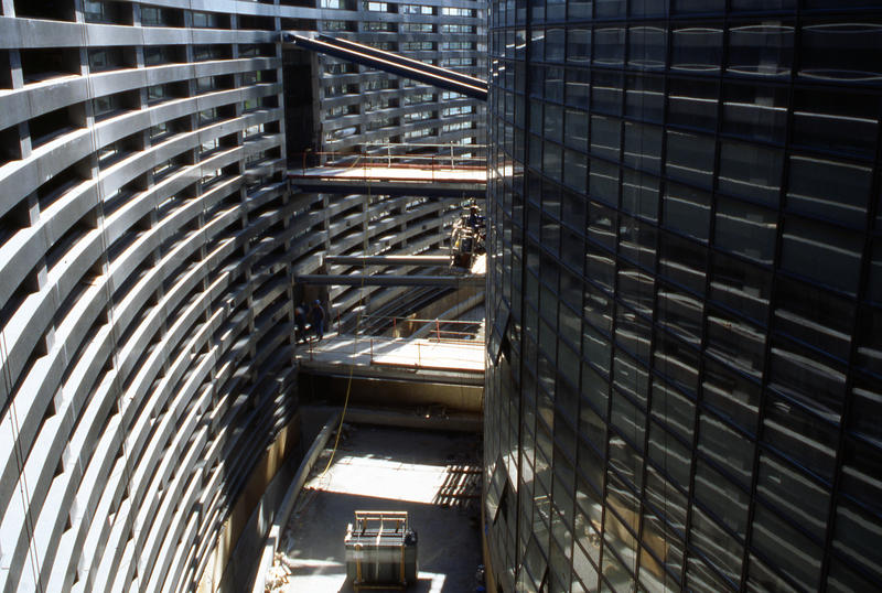 momapix_147573_pos_21