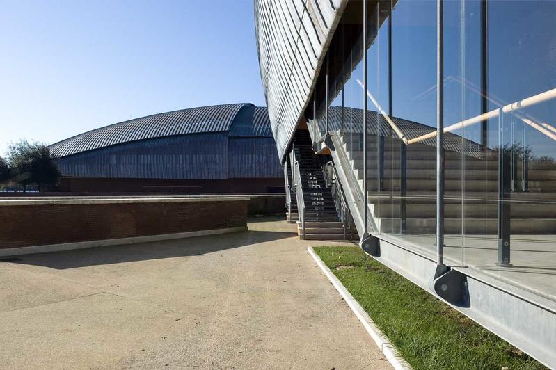 momapix_148897_pos_8