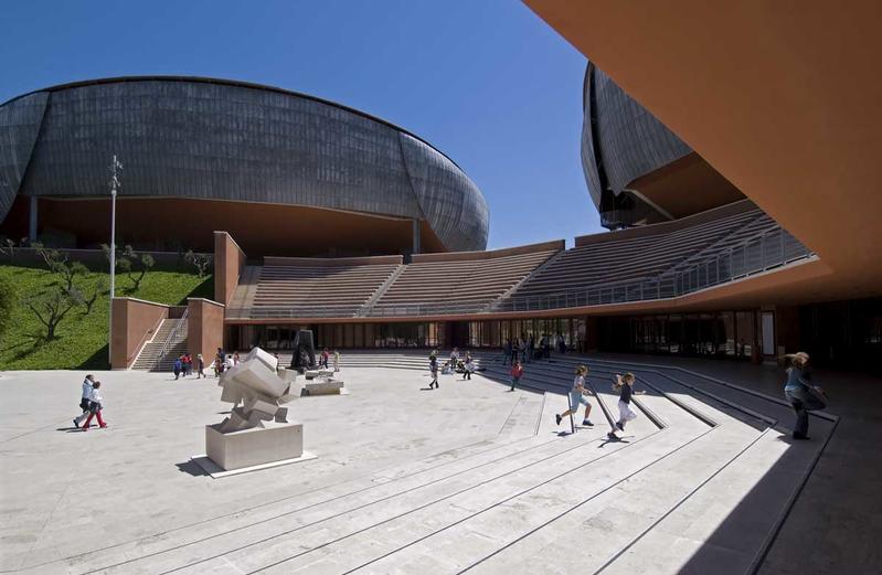 momapix_148948_pos_12