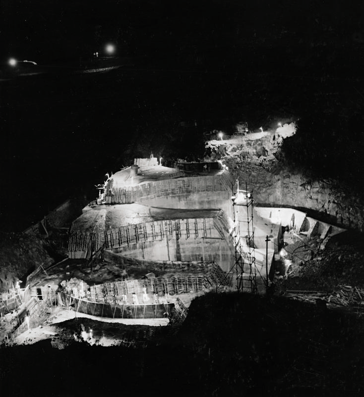 momapix_149628_pos_1