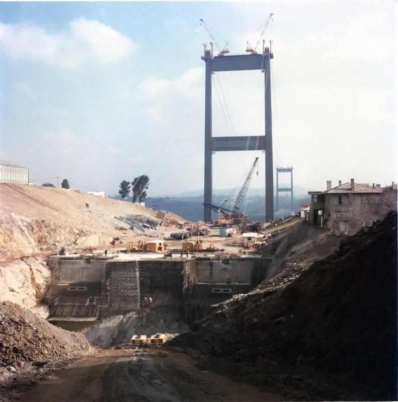 momapix_154861_pos_4