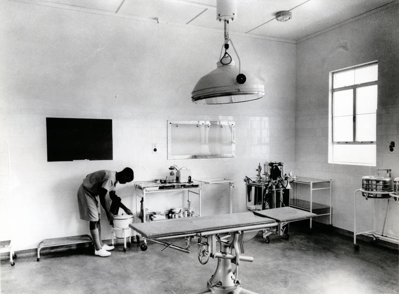 momapix_163999_pos_29