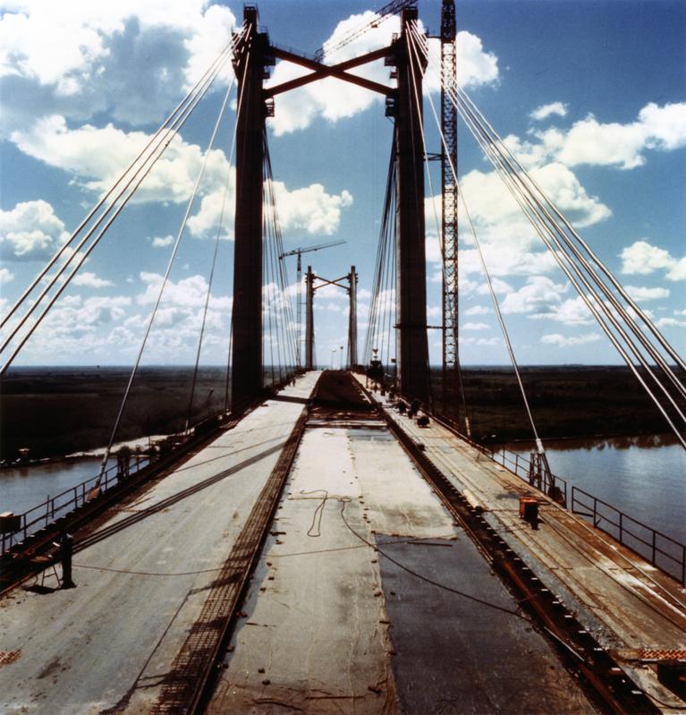 momapix_176774_pos_10