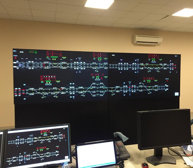 momapix_181643_pos_1