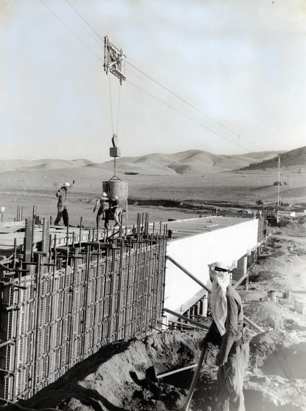 momapix_183793_pos_14