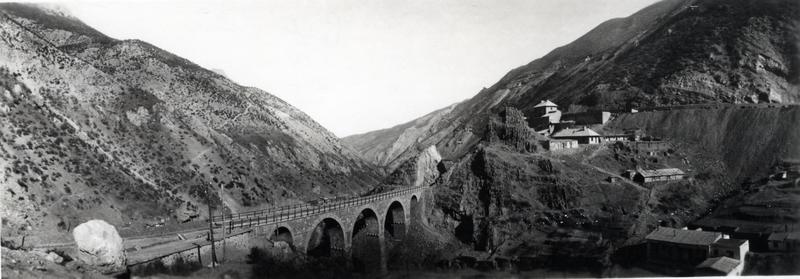 momapix_183952_pos_22