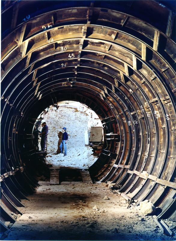 momapix_187226_pos_14