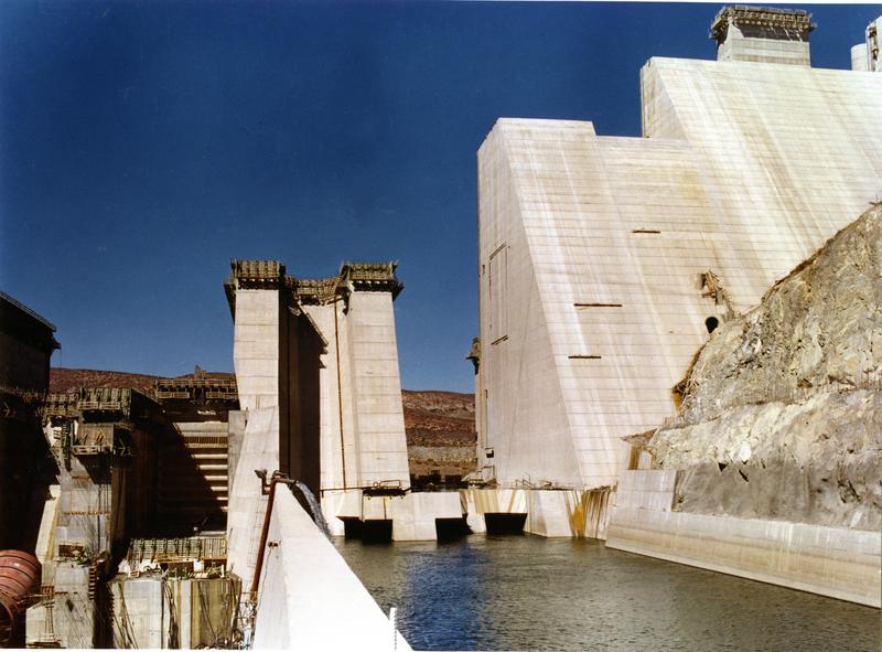 momapix_187234_pos_29