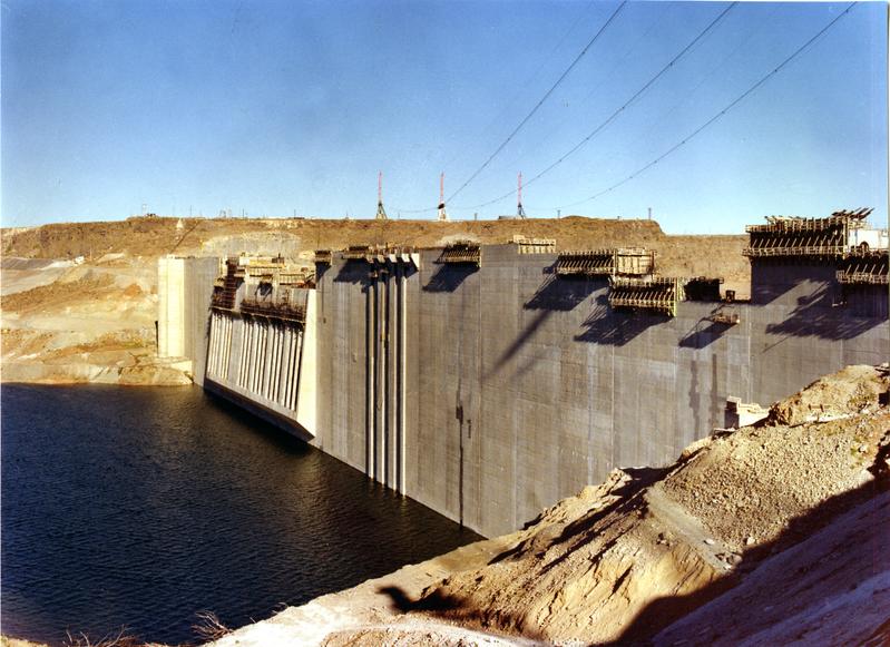 momapix_187239_pos_10