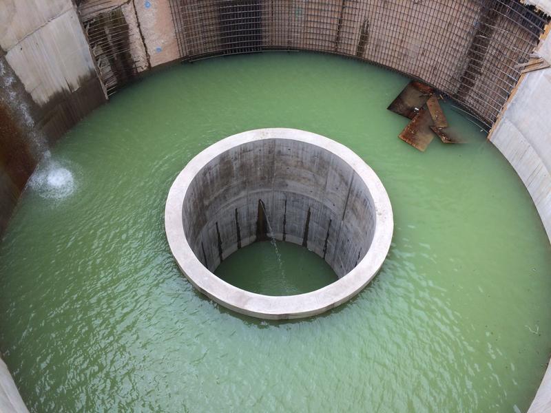 momapix_187538_pos_2