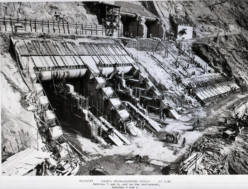 momapix_189185_pos_74