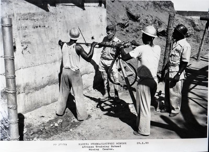 momapix_189419_pos_57