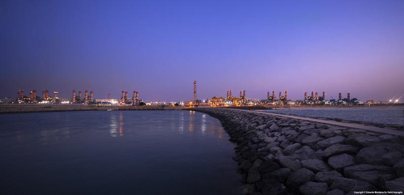 momapix_194797_pos_1