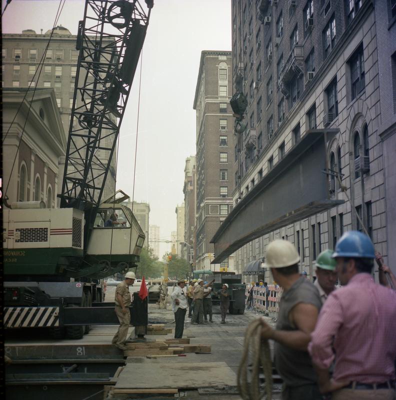 momapix_196183_pos_8