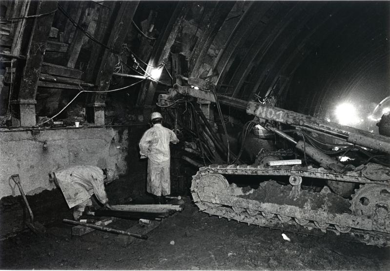 momapix_196222_pos_13