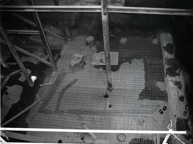 momapix_196230_pos_22