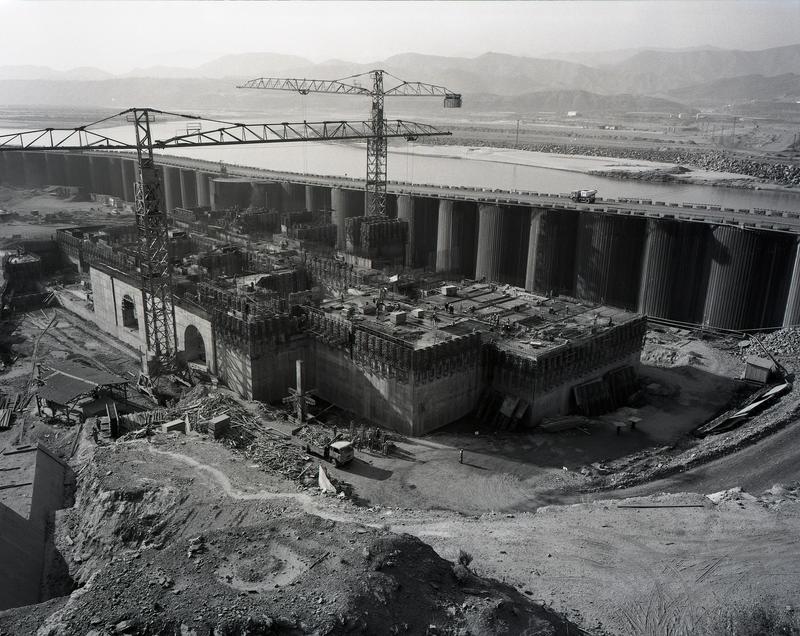 momapix_197767_pos_64