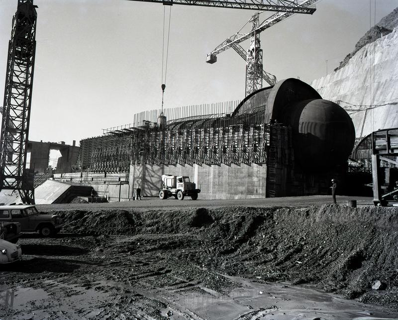 momapix_197792_pos_66