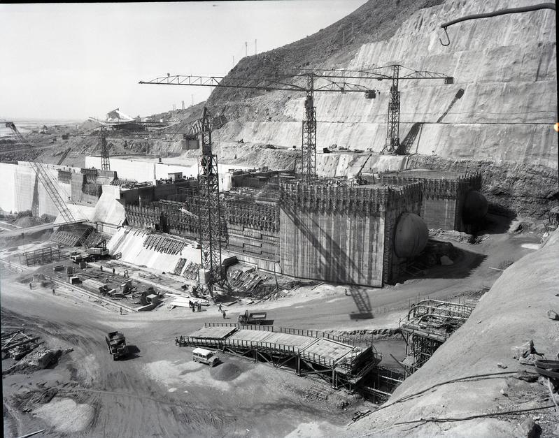 momapix_197819_pos_77