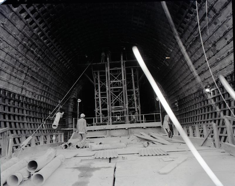 momapix_197866_pos_52