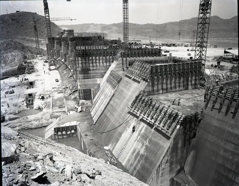 momapix_197869_pos_53