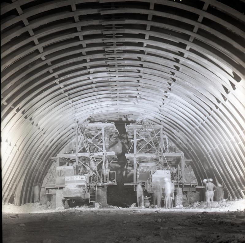 momapix_197920_pos_63