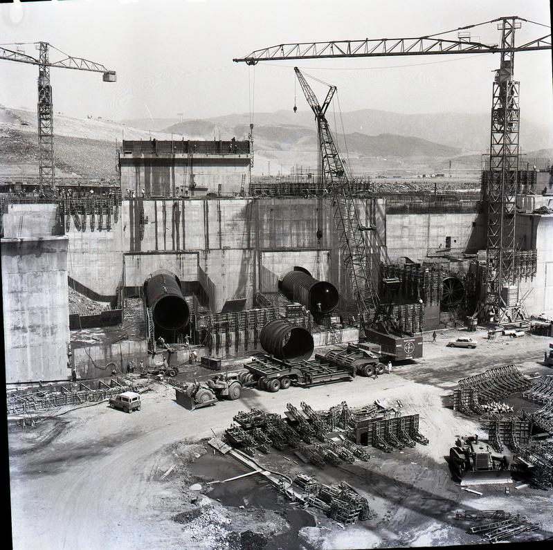 momapix_197925_pos_49