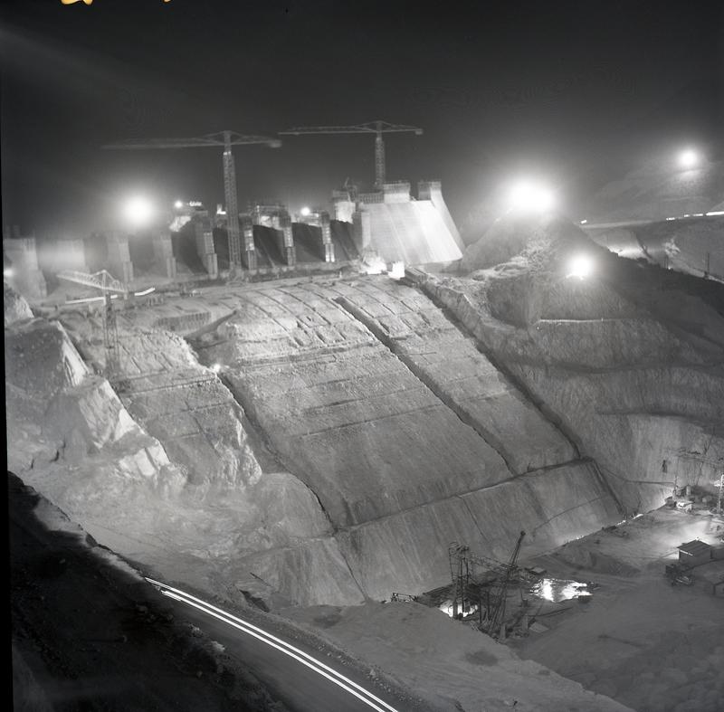 momapix_197933_pos_56