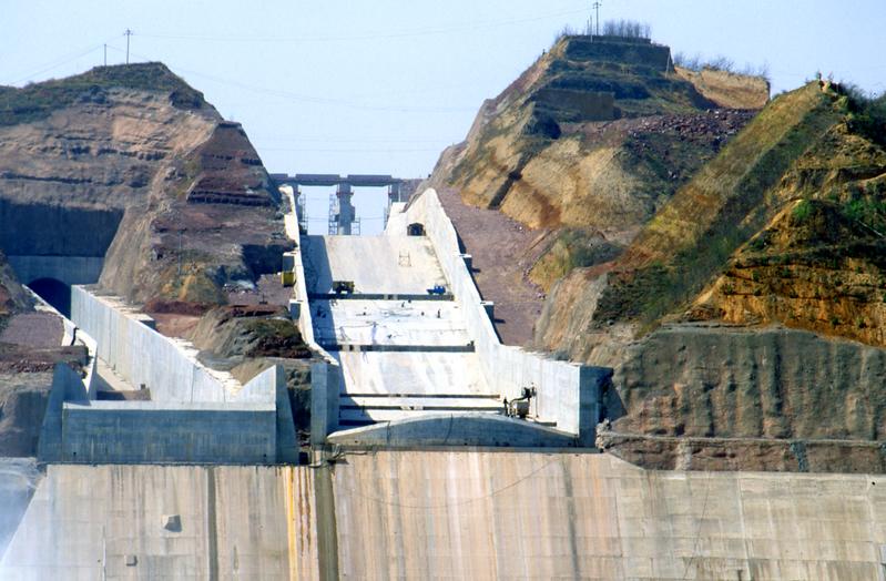 momapix_198207_pos_12