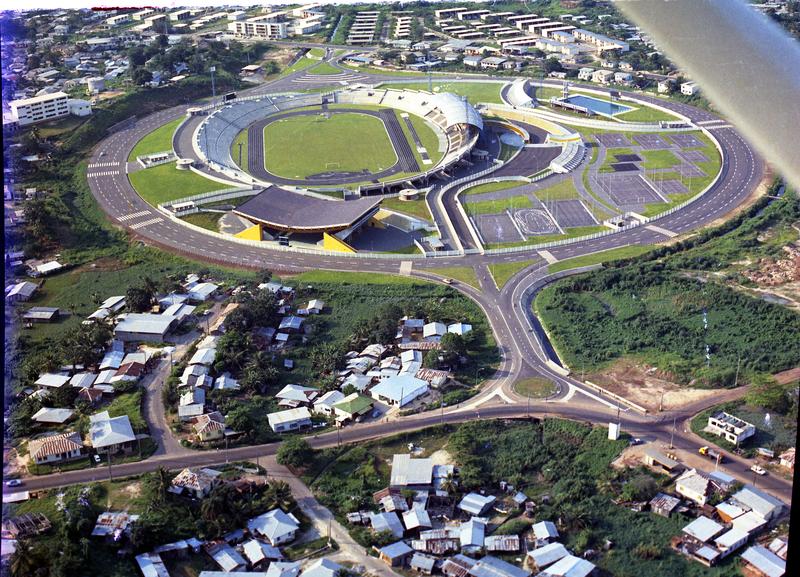 momapix_199373_pos_1