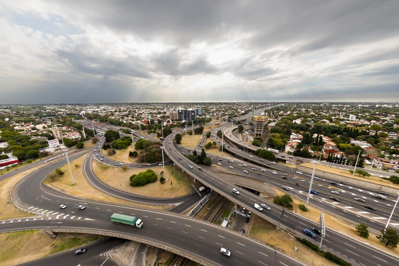 momapix_201808_pos_1