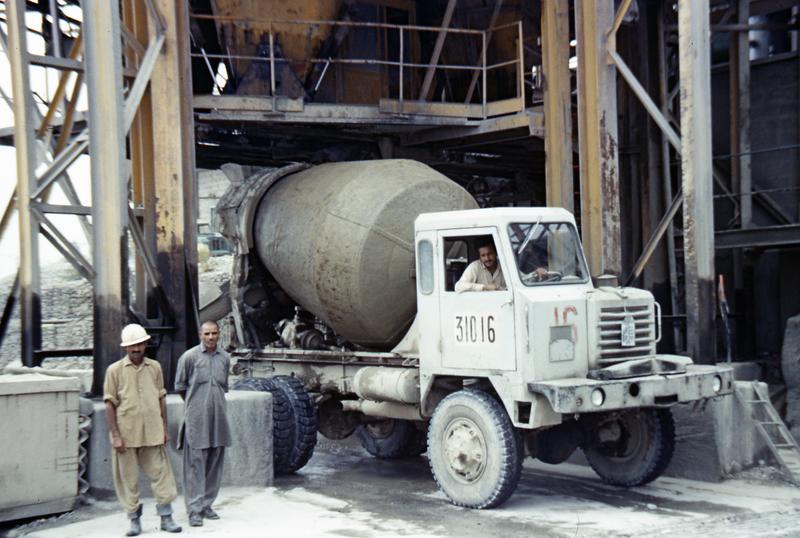 momapix_204113_pos_12