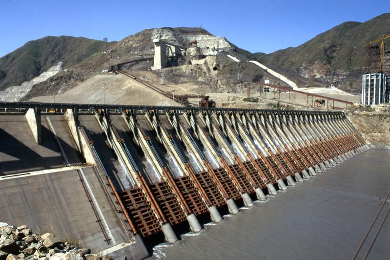 momapix_204198_pos_9