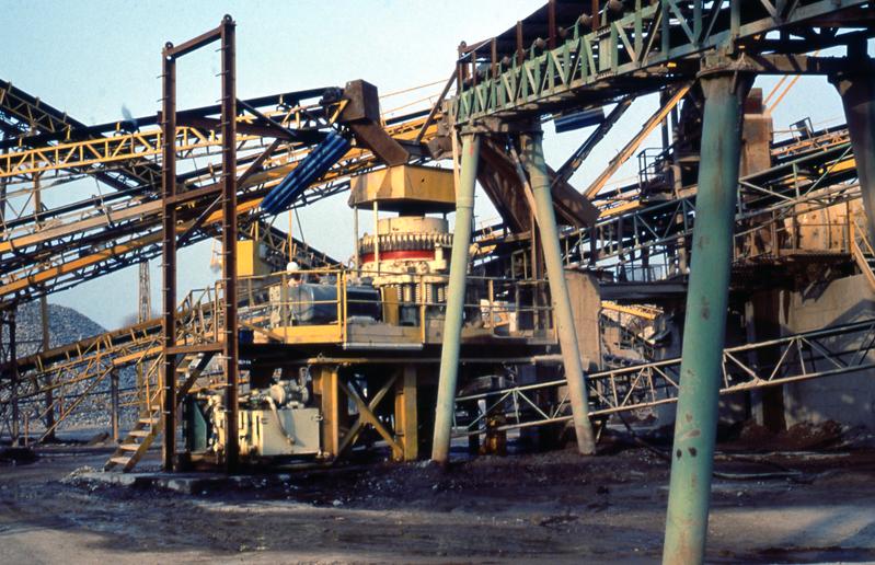 momapix_204826_pos_11