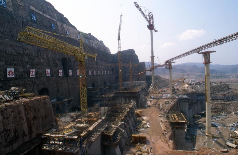 momapix_204902_pos_18