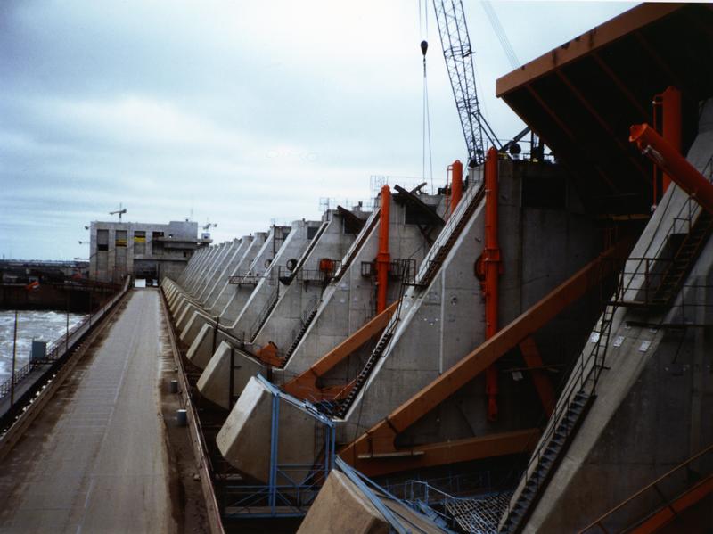 momapix_205565_pos_21