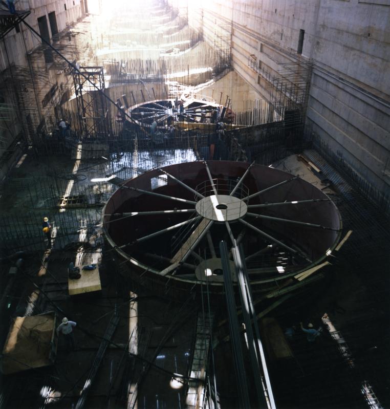 momapix_205579_pos_42