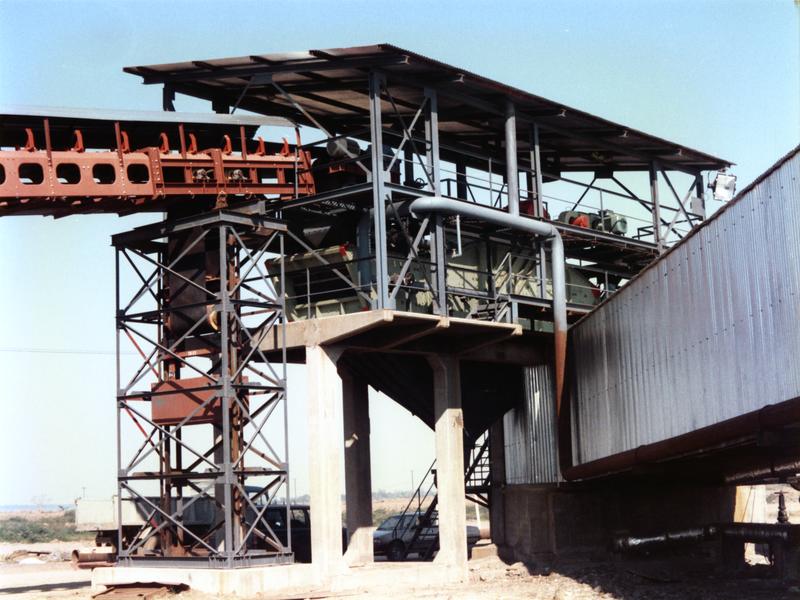 momapix_205687_pos_39