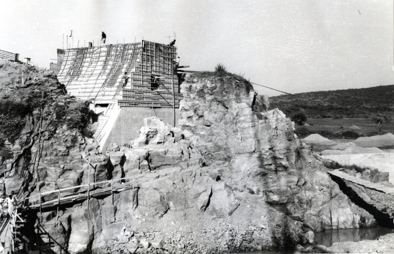 momapix_209758_pos_29