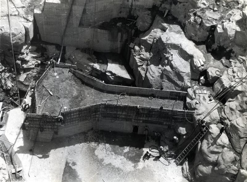 momapix_209775_pos_40