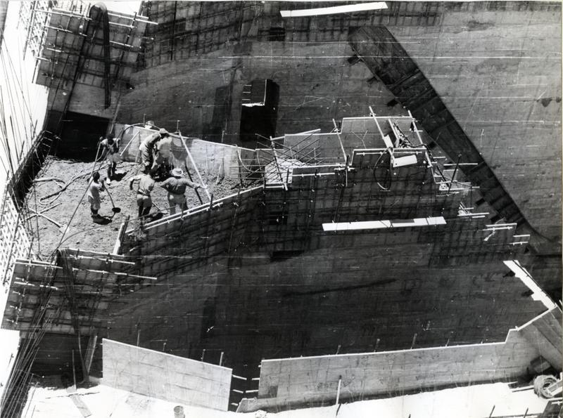 momapix_209776_pos_35