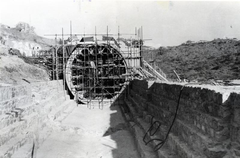 momapix_209790_pos_36